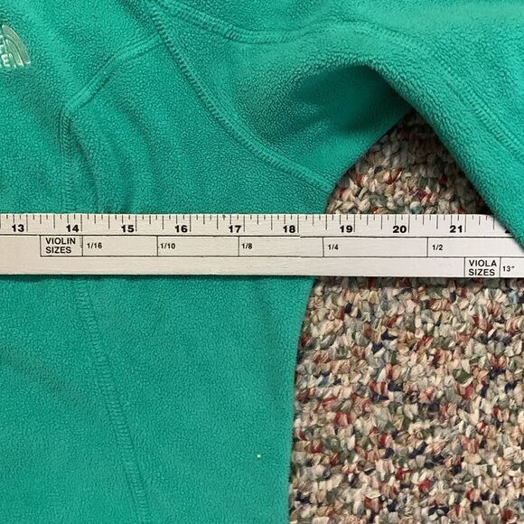 The North Face Jade Green Quarter Zip Lightweight Fleece Pullover Size Small - Picture 11 of 12